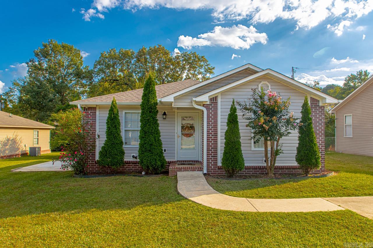 Jaki Ln, Sheridan, AR 72150