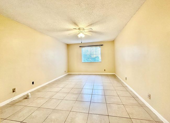 APT-818 - 9833 Westview Dr, Condo with 2 bedrooms, 2 bathrooms and null parking in Coral Springs FL | Image 15