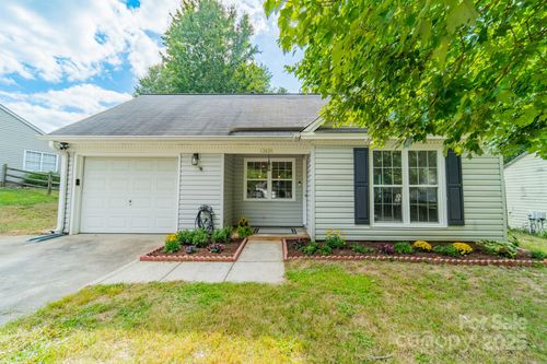 13826 Eden Ct, Pineville, NC, 28134-8347 | Card Image