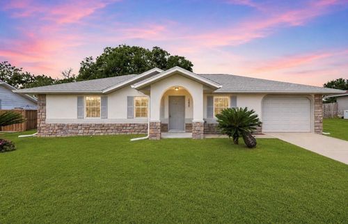 10808 Se 43rd Ave, BELLEVIEW, FL, 34420-2877 | Card Image