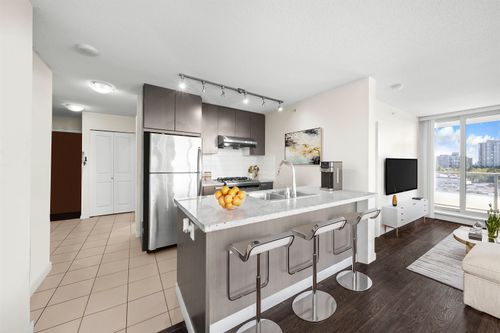506-6688 Arcola St, Burnaby, BC, V5E0B3 | Card Image
