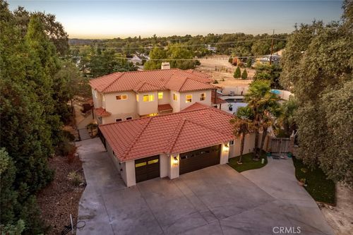 8865 San Gabriel Rd, Atascadero, CA, 93422-4959 | Card Image