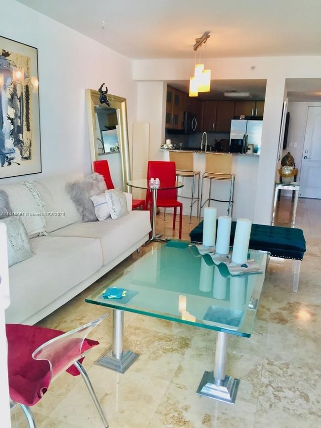 APT-2110 - 2101 Brickell Ave, Condo with 1 bedrooms, 1 bathrooms and null parking in Miami FL | Image 6