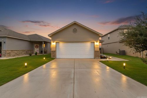 1220 Thea Cv, New Braunfels, TX, 78130-0370 | Card Image