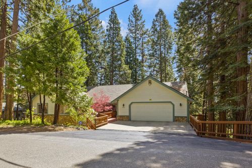 4013 Garnet Rd, Pollock Pines, CA, 95726-9135 | Card Image
