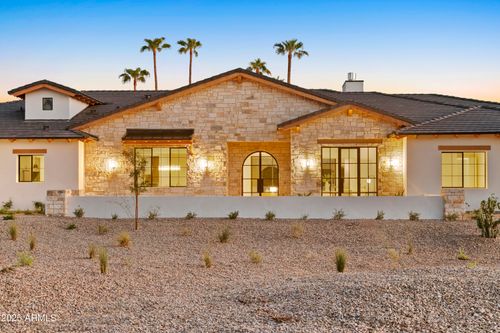 8125 E Gail Rd, Scottsdale, AZ, 85260-6556 | Card Image