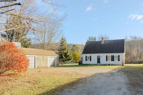 24 Village Rd, Surry, NH, 03431-8314 | Card Image