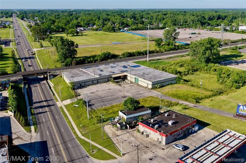 3000 Middlebelt Rd, Inkster, MI, 48141-2055 | Card Image
