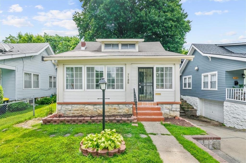 Paseo Blvd, Kansas City, MO 64132