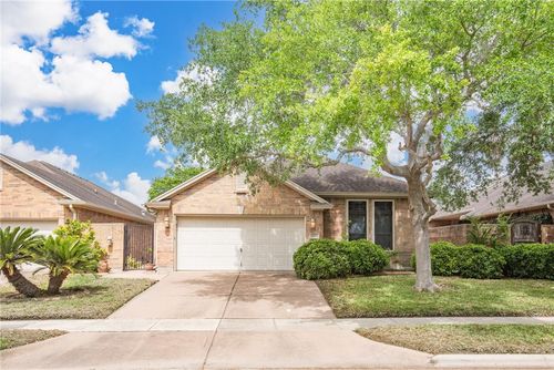 7517 Briecesco, Corpus Christi, TX, 78414-6165 | Card Image