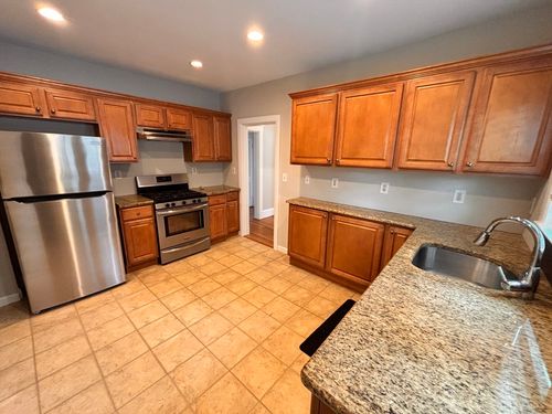 207-207 Main St, Melrose, MA, 02176 | Card Image