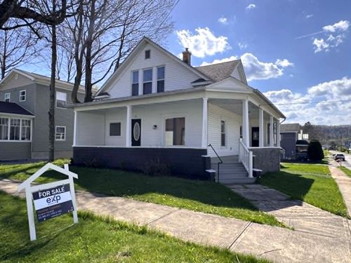 95 W Penn St, Summerville, PA, 15864-6529 | Card Image