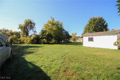 919 E Dewey Avenue, House other with 3 bedrooms, 1 bathrooms and null parking in Youngstown OH | Image 2