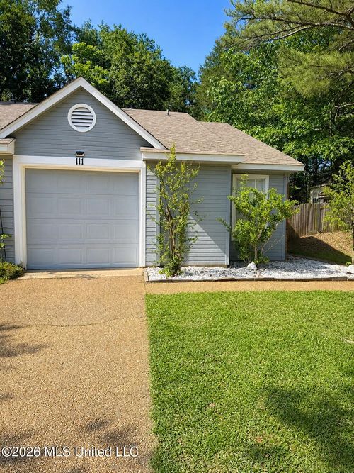 111 Glen Hollow Drive, Clinton, MS, 39056 | Card Image