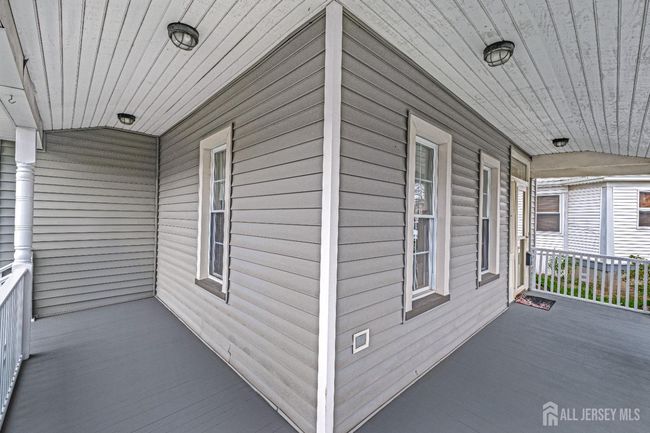 356 Front St, House other with 3 bedrooms, 2 bathrooms and null parking in Dunellen NJ | Image 4