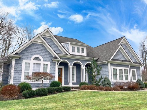 15 Highland Grn, Victor, NY, 14564-8803 | Card Image
