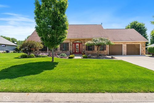 866 Westgate Dr, Anderson, IN, 46012-9245 | Card Image