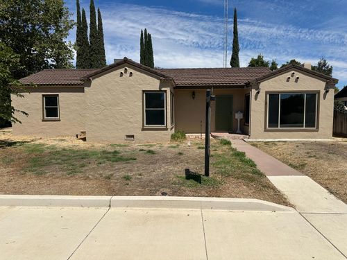 1441 Kern Street, Newman, CA, 95360 | Card Image
