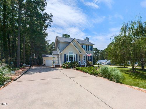 1813 Middle Ridge Dr, Willow Spring, NC, 27592-7897 | Card Image