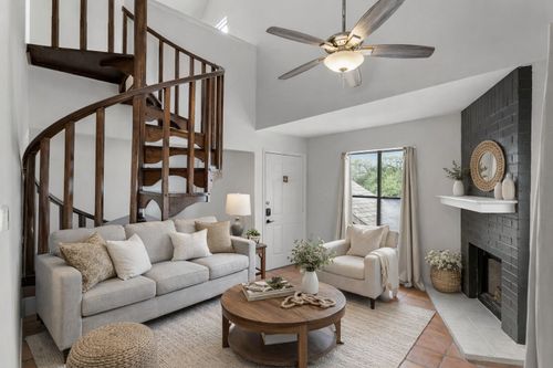 apt-710-2500 Burleson Rd, Austin, TX, 78741-5657 | Card Image