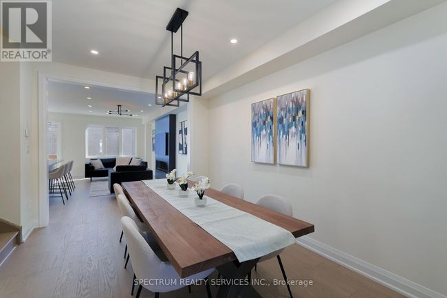 199 Grand Trunk Avenue, Townhouse with 3 bedrooms, 3 bathrooms and 2 parking in Vaughan (Patterson) ON | Image 17