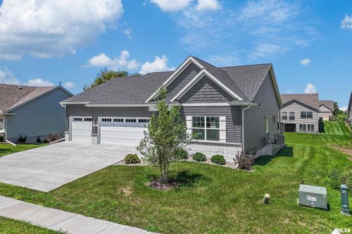 1708 Conor Ct, Clinton, IA, 52732-4800 | Card Image