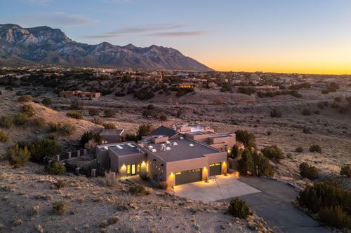 40 Anasazi Trails Loop, Placitas, NM, 87043-8760 | Card Image