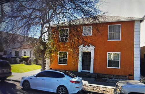 2219 Pine Ave, Long Beach, CA, 90806-4324 | Card Image