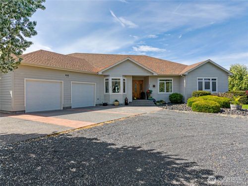 9132 Stonecrest Rd Ne, Moses Lake, WA, 98837-9341 | Card Image