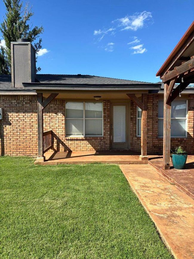 3907 Stevens St, House other with 3 bedrooms, 2 bathrooms and null parking in Plainview TX | Image 23