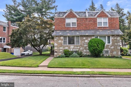6527 N 10th St, PHILADELPHIA, PA, 19126-3729 | Card Image