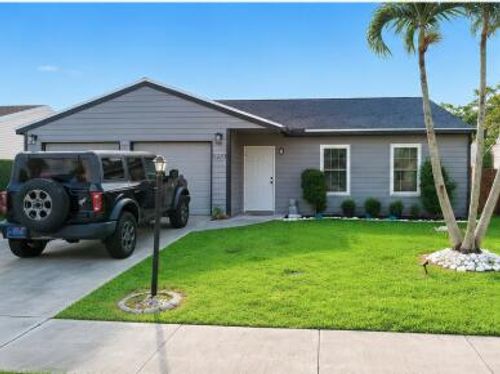 5223 Canal Cir W, Lake Worth, FL, 33467-1822 | Card Image