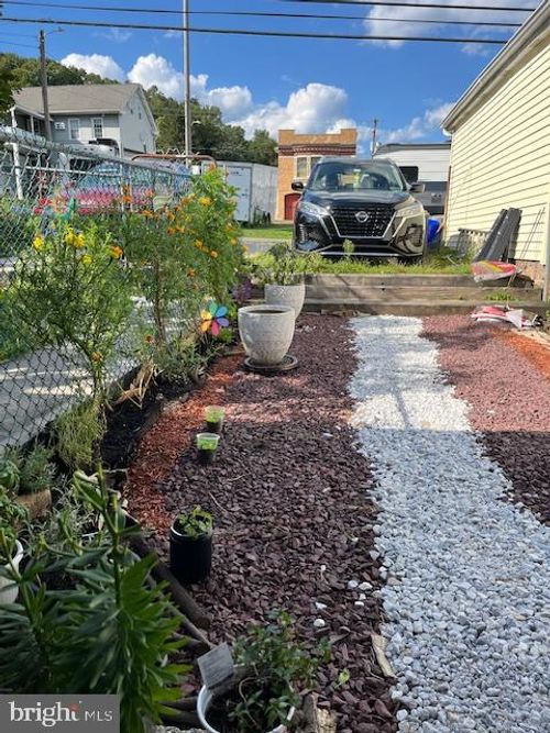 336 South Ave, JIM THORPE, PA, 18229-1228 | Card Image