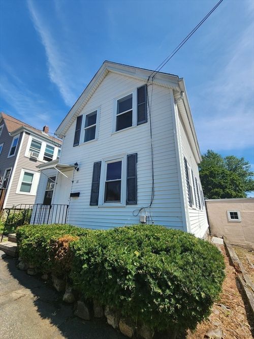 11 Richmond St, Weymouth, MA, 02188-2514 | Card Image