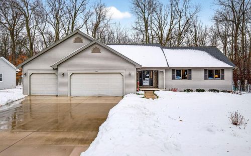 1156 Shaggy Bark Drive, NEENAH, WI, 54956 | Card Image