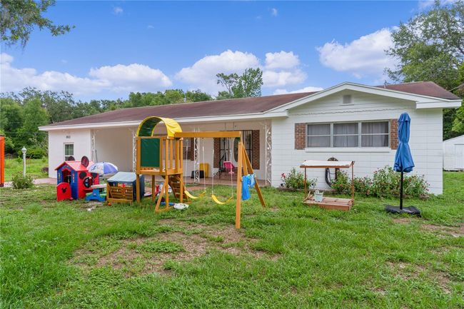 2022 Edgewood Rd, House other with 3 bedrooms, 3 bathrooms and null parking in LEESBURG FL | Image 4