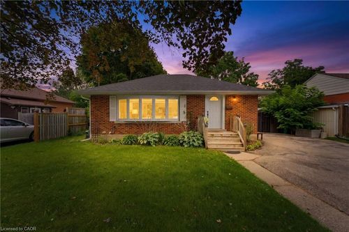 66 Scrimger Ave, Cambridge, ON, N1R4W3 | Card Image