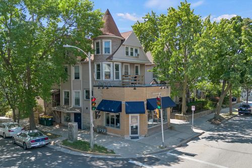 1978-1976 N Farwell Avenue, Milwaukee, WI, 53202 | Card Image