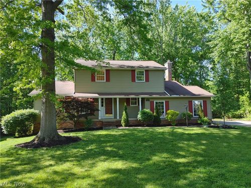 9364 Sunrise Ct, Mentor, OH, 44060-7030 | Card Image