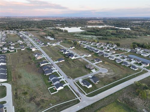 2242 Ketelsen Dr, Ames, IA, 50010-2105 | Card Image