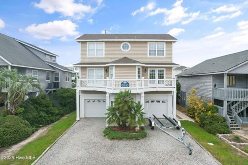 17 Leland Street, Ocean Isle Beach, NC, 28469 | Card Image