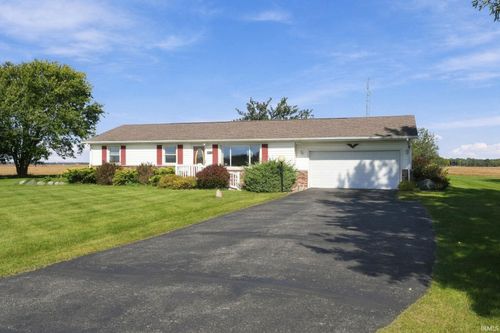 5695 E Sr 120, Howe, IN, 46746 | Card Image