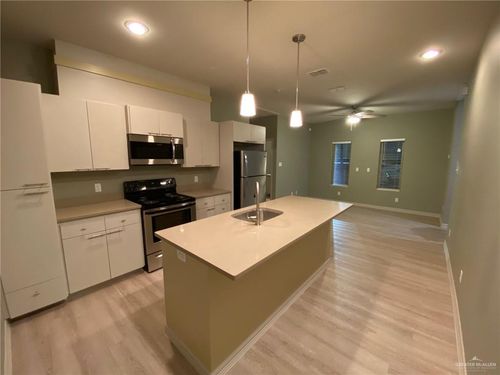 705 Murphy Ave, Donna, TX, 78537-4156 | Card Image