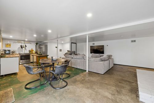 855 Rose Park Dr, Nashville, TN, 37206-1047 | Card Image