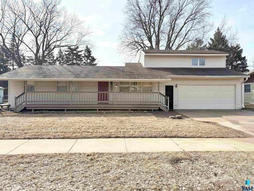 5209 W Thurman Dr Drive, Sioux Falls, SD, 57106 | Card Image