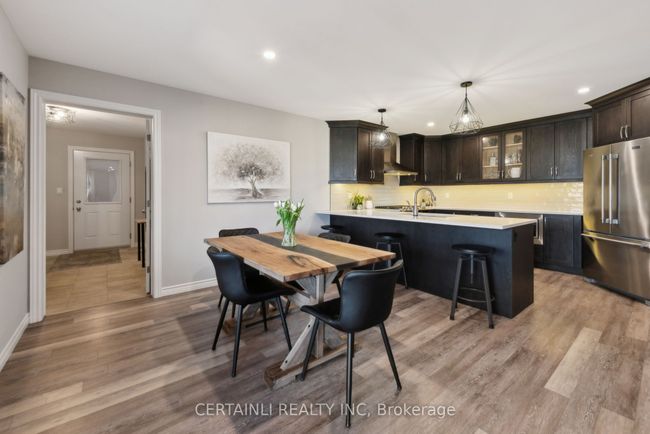 8924 Morris St, House other with 3 bedrooms, 3 bathrooms and 6 parking in Iona Station ON | Image 9