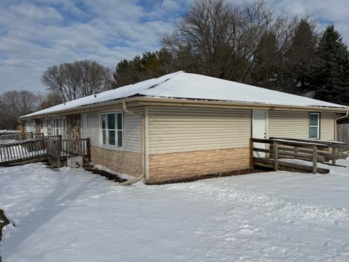 535 Merton Ave, Hartland, WI, 53029-1523 | Card Image