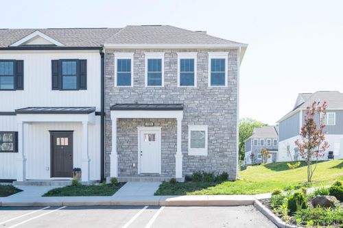 700-556 Leesville Rd, Lynchburg, VA, 24502-2507 | Card Image
