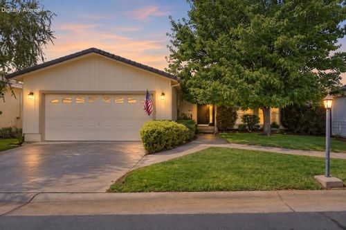 472 Yolla Bolly Trl, Redding, CA, 96003-3072 | Card Image