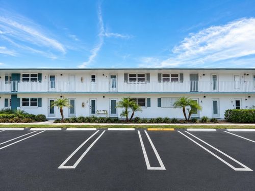 203-1114 Lake Ter, Boynton Beach, FL, 33426-4281 | Card Image